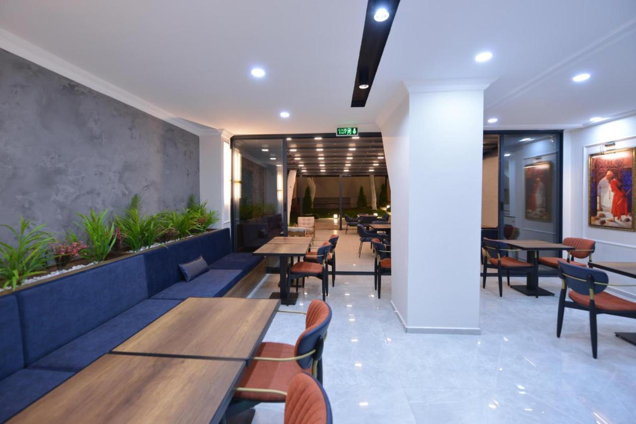 Istport Garden Hotels Arnavutkoy Exterior foto The interior of the hotel