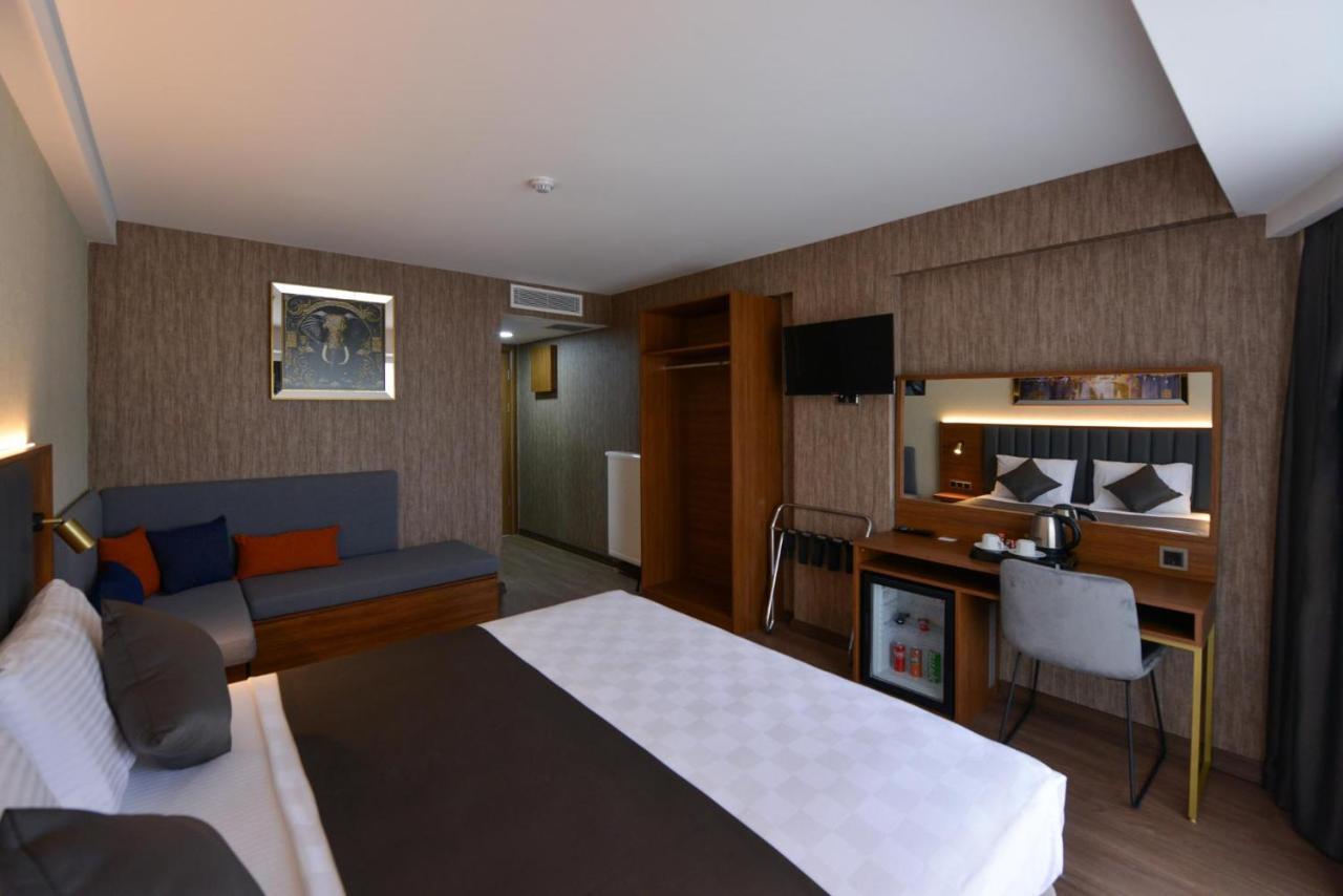 Istport Garden Hotels Arnavutkoy Exterior foto A room at the hotel